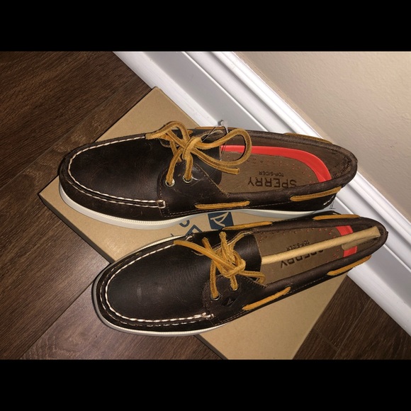 Sperry Top Sider - Picture 2 of 3